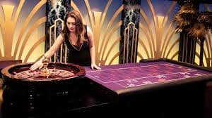 Red themed casino-style screen area reflecting golds bed site mood